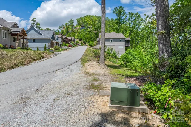 $160,000 | 81 Curtain Bluff, Hendersonville, NC 28791