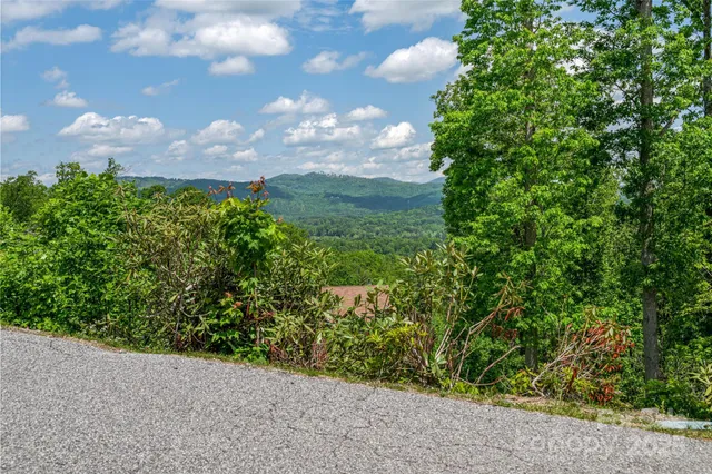 $160,000 | 81 Curtain Bluff, Hendersonville, NC 28791