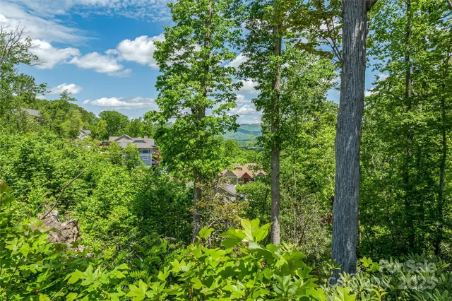 $160,000 | 81 Curtain Bluff, Hendersonville, NC 28791