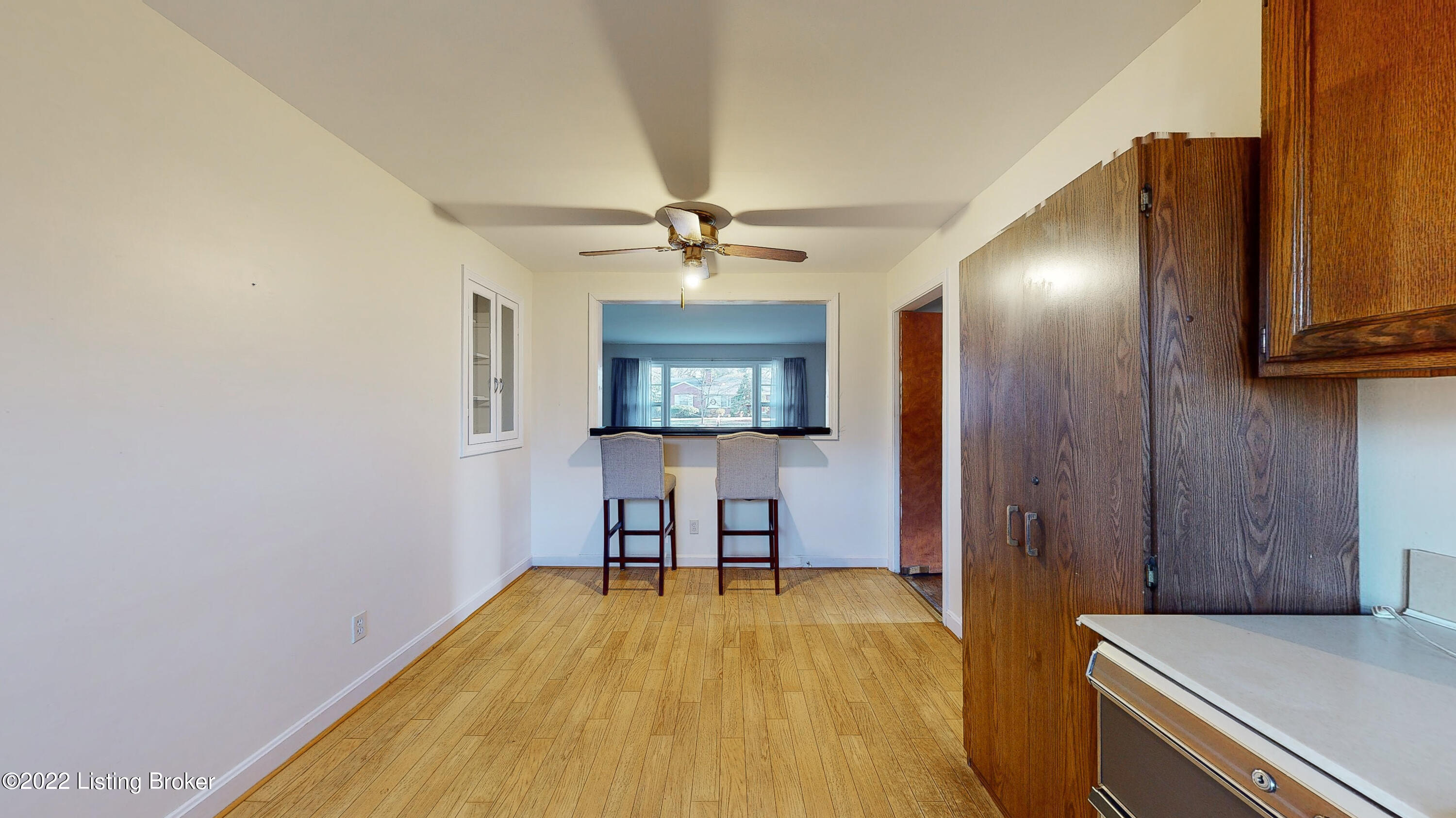 2306 Janlyn Road Louisville, KY 40299 - Photo 20 of 30 A built-in pantry provides additional storage