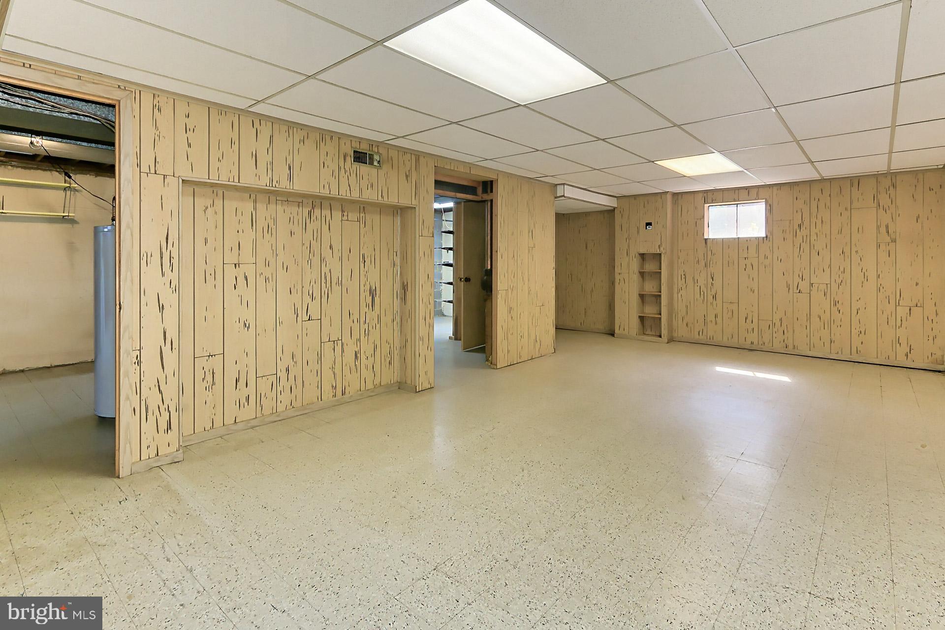 6005 Roxbury Avenue Springfield, VA 22152 - Photo 31 of 45 Recreation Room Ready for Your Plans