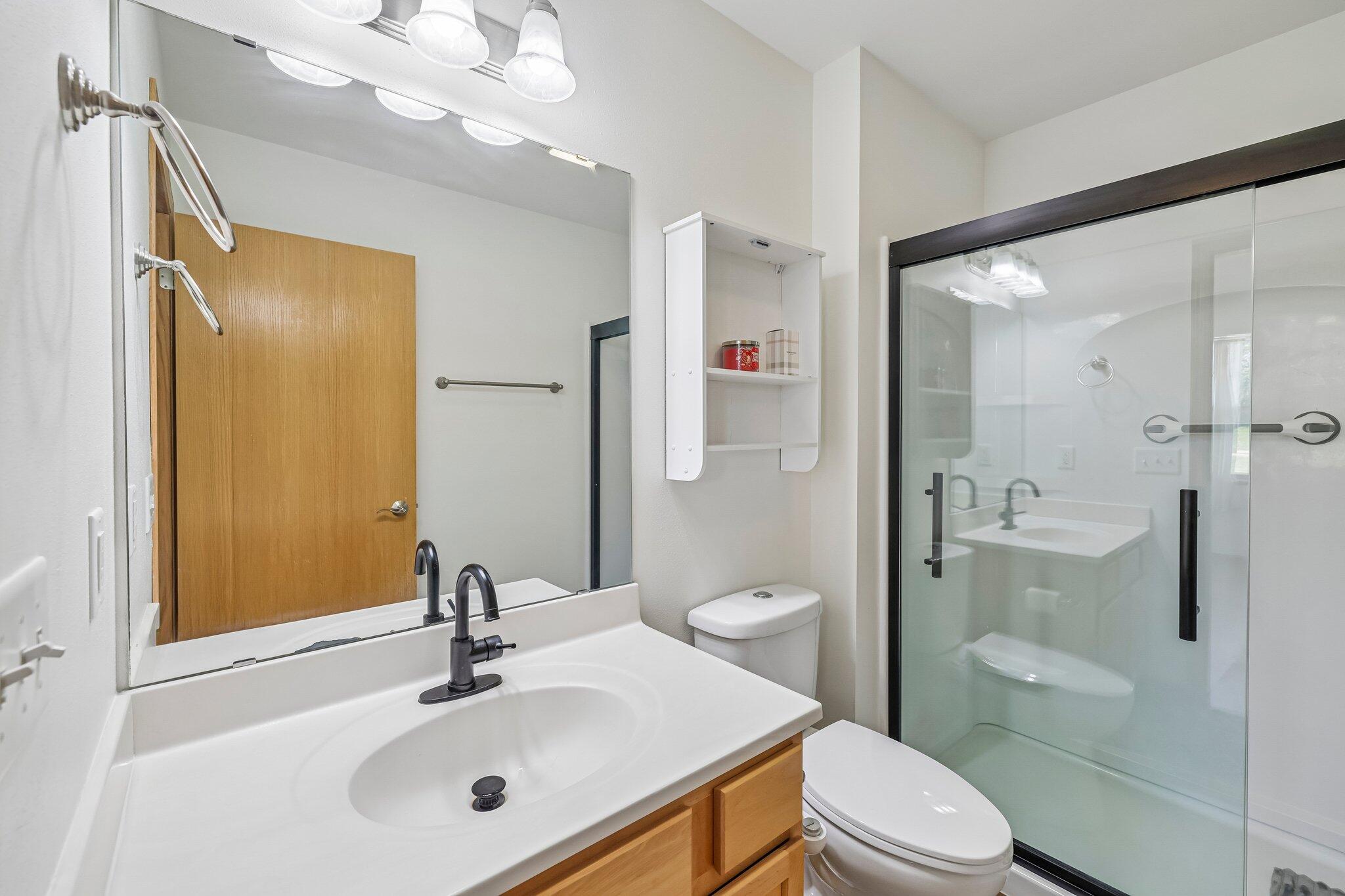 3289 Pleasant Street Sun Prairie, WI 53590 - Photo 21 of 34 Primary Ensuite Bathroom 1