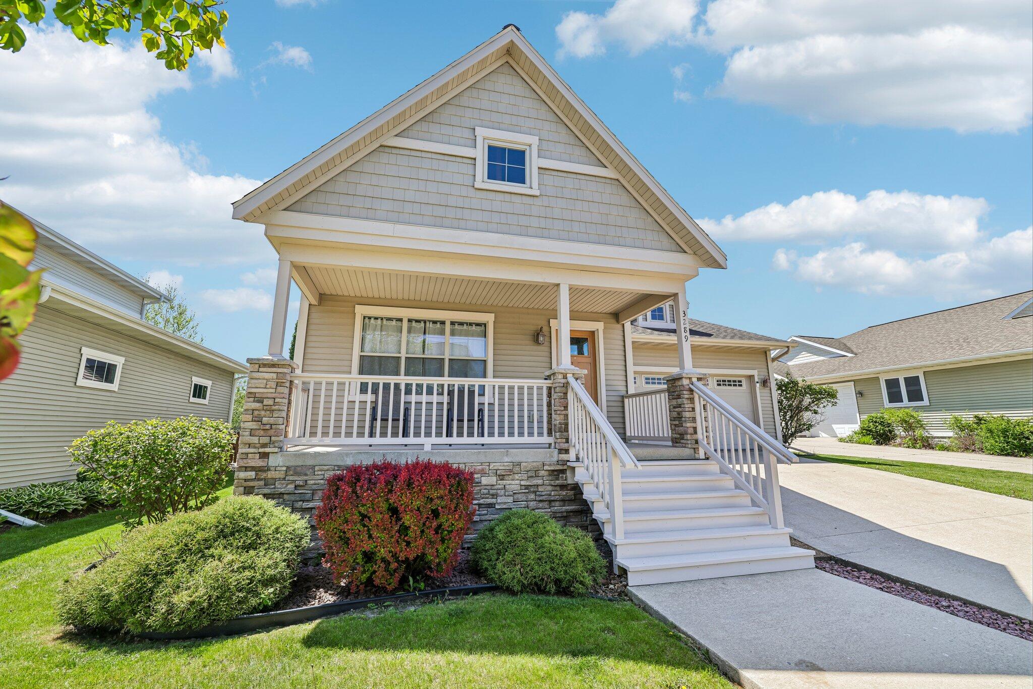 3289 Pleasant Street Sun Prairie, WI 53590 - Photo 2 of 34 3289 Pleasant St Front View 2