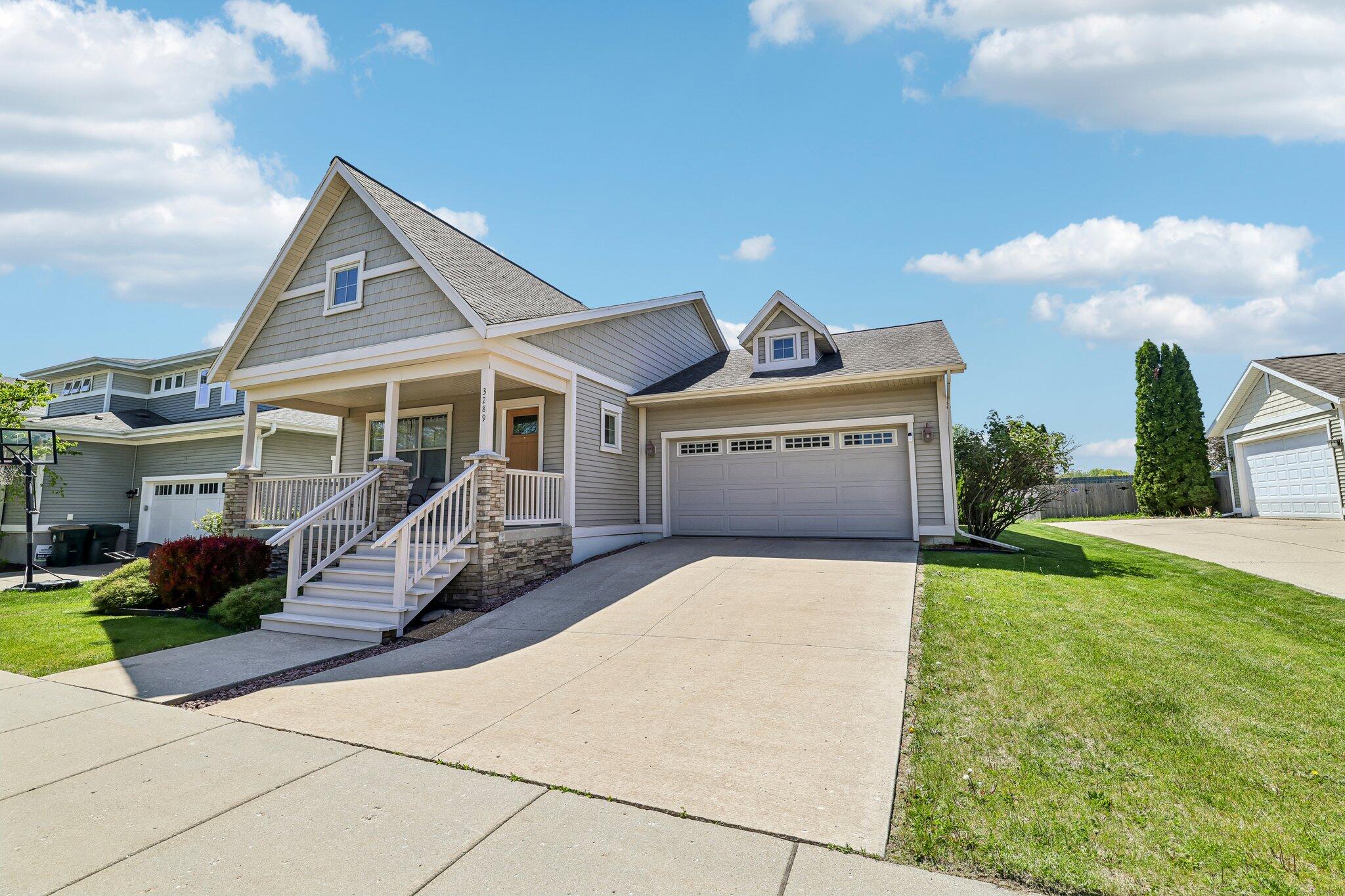 3289 Pleasant Street Sun Prairie, WI 53590 - Photo 3 of 34 3289 Pleasant St Front View 3