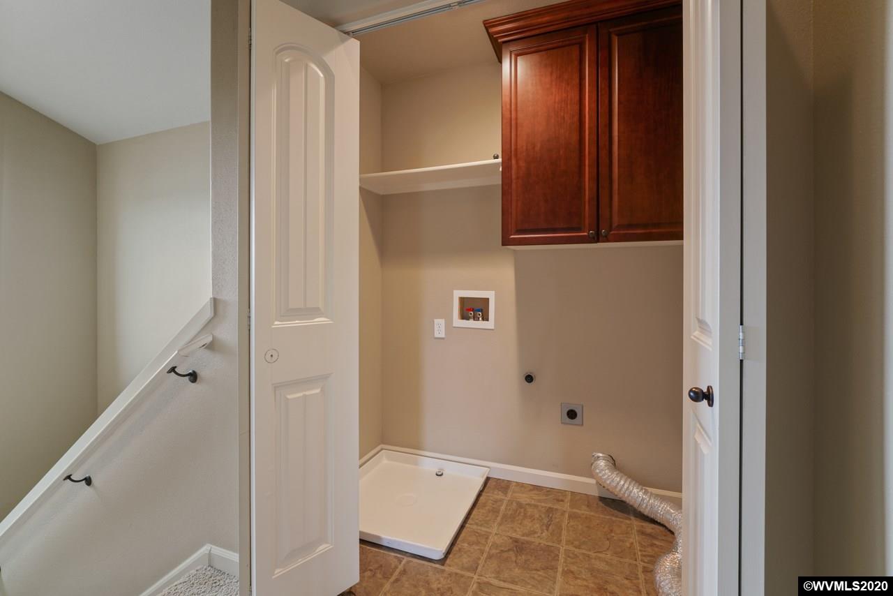 808 Crouchen Street Northwest Salem, OR 97304 - Photo 33 of 37