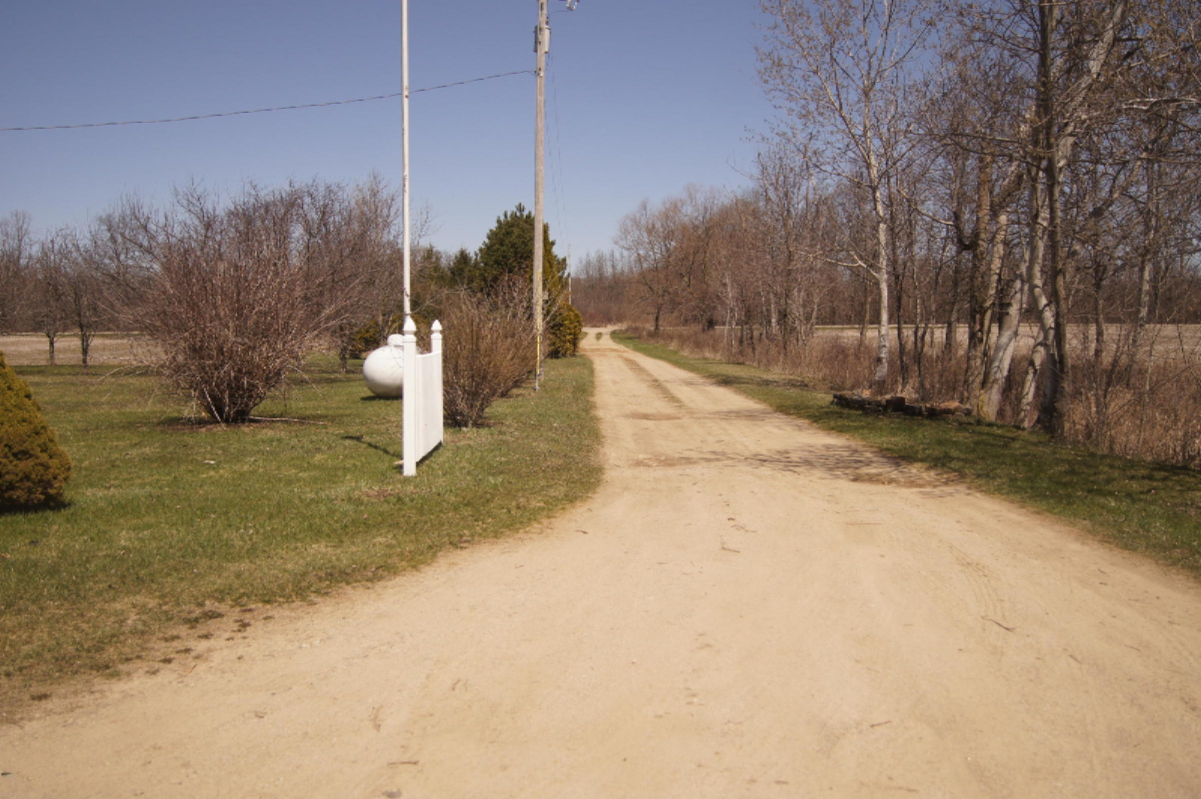 3249 North North Adams Road Jonesville, MI 49250 - Photo 4 of 6 20180421192742126314000000-o