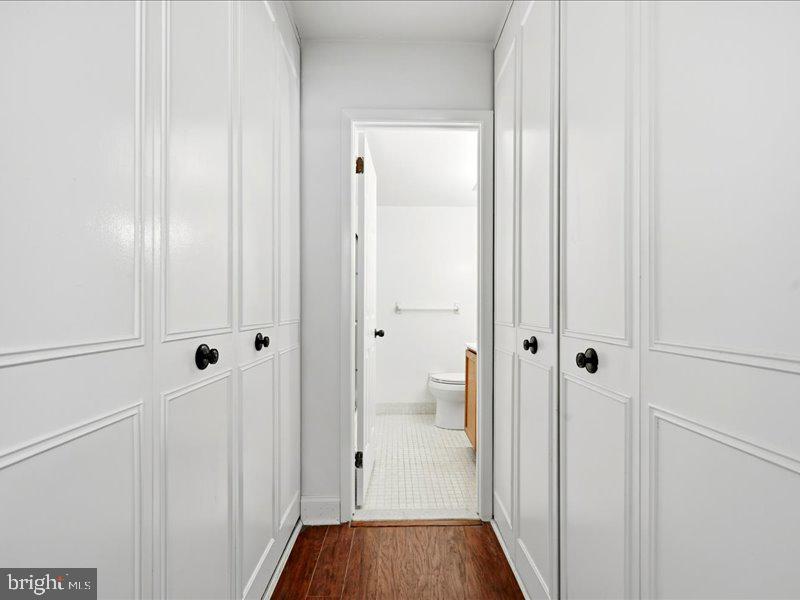 421 Drummers Lane, Unit 421 Wayne, PA 19087 - Photo 25 of 30 a view of a bathroom from a hallway