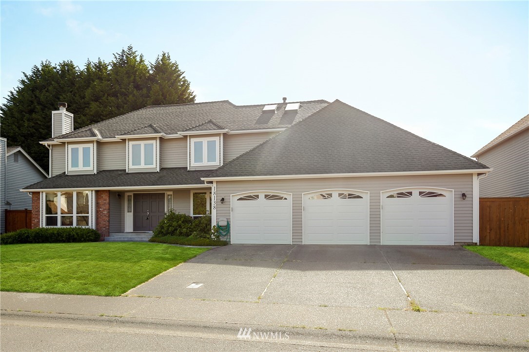 18138 132nd Place Southeast Renton, WA 98058 - Photo 2 of 25 Gallery Image 2