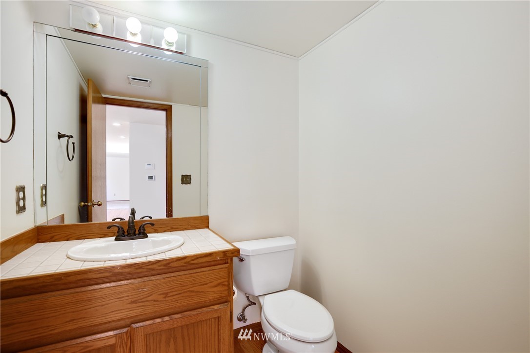 18138 132nd Place Southeast Renton, WA 98058 - Photo 22 of 25 Gallery Image 22