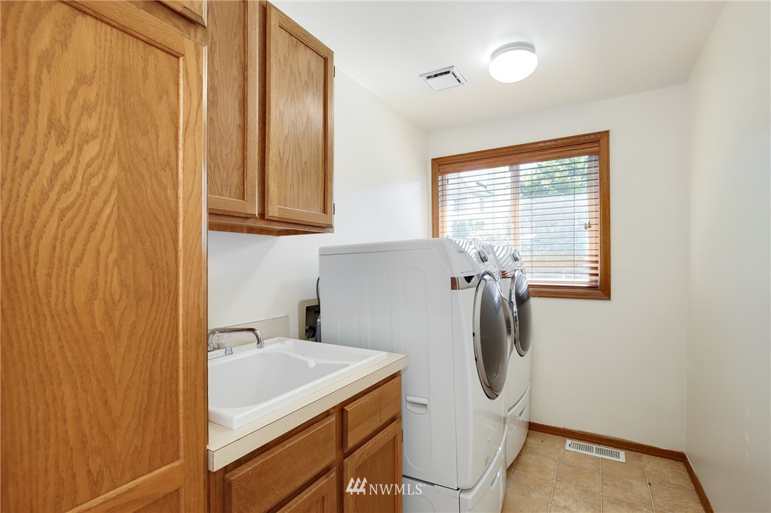 18138 132nd Place Southeast Renton, WA 98058 - Photo 23 of 25 Gallery Image 23