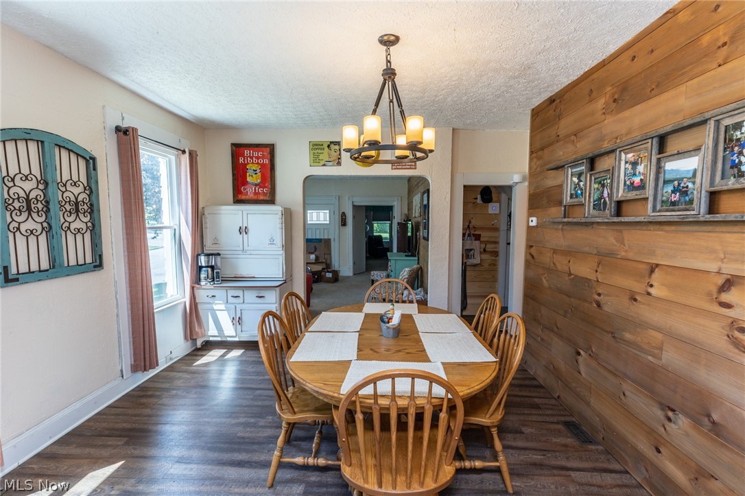 4581 Broadview Road Cleveland, OH 44109 - Photo 12 of 35
