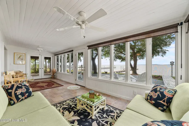 $899,000 | 1339 Bayview Road, Bath, NC 27808