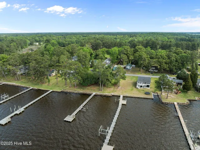 $899,000 | 1339 Bayview Road, Bath, NC 27808