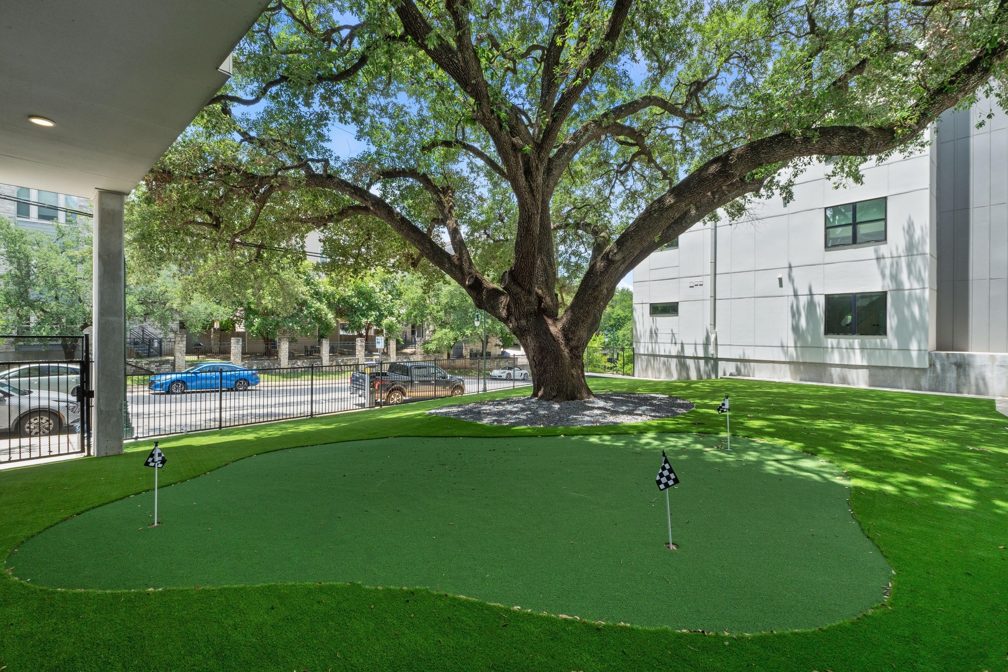 2500 Longview Street, Unit 303 Austin, TX 78705 - Photo 23 of 39
