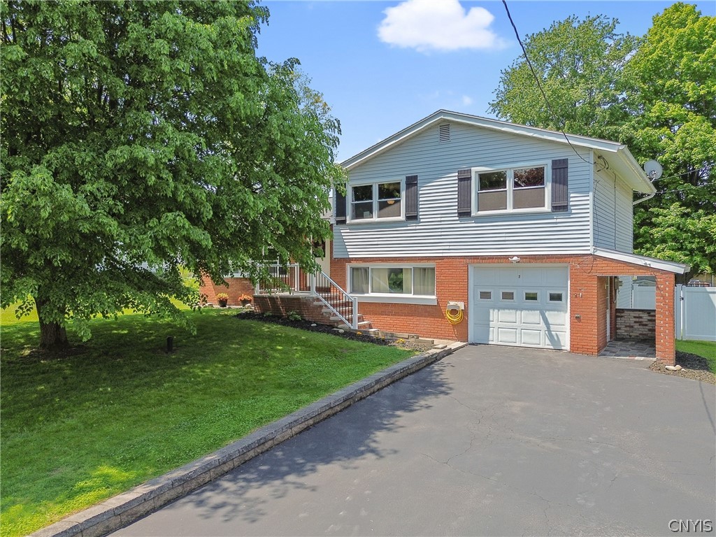 7 Devon Place Camillus, NY 13031 - Photo 35 of 43