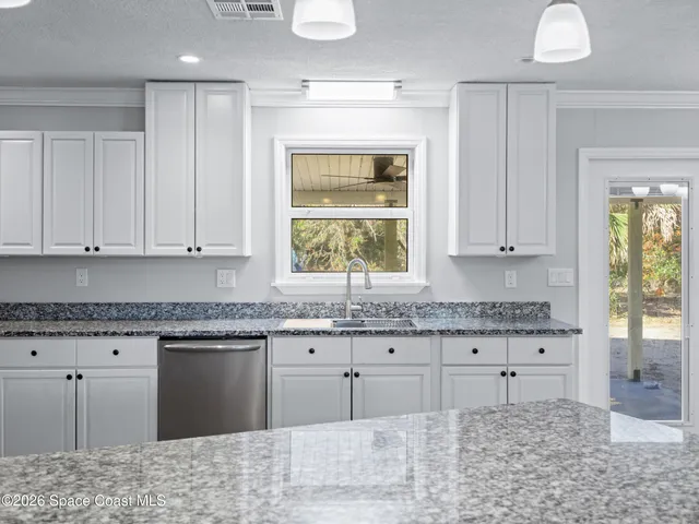 $320,000 | 2440 Arizona Street, Melbourne, FL 32904