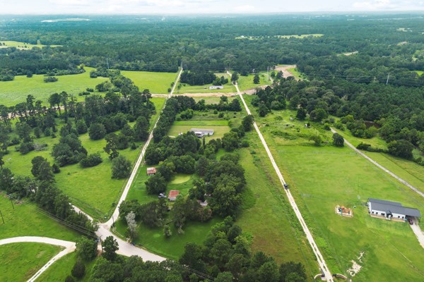 148 A Rogers Road New Waverly, TX 77358 - Photo 18 of 31 a view of a city