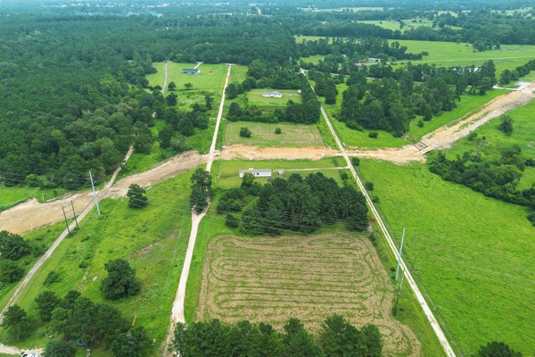 148 A Rogers Road New Waverly, TX 77358 - Photo 21 of 31 a view of an outdoor space