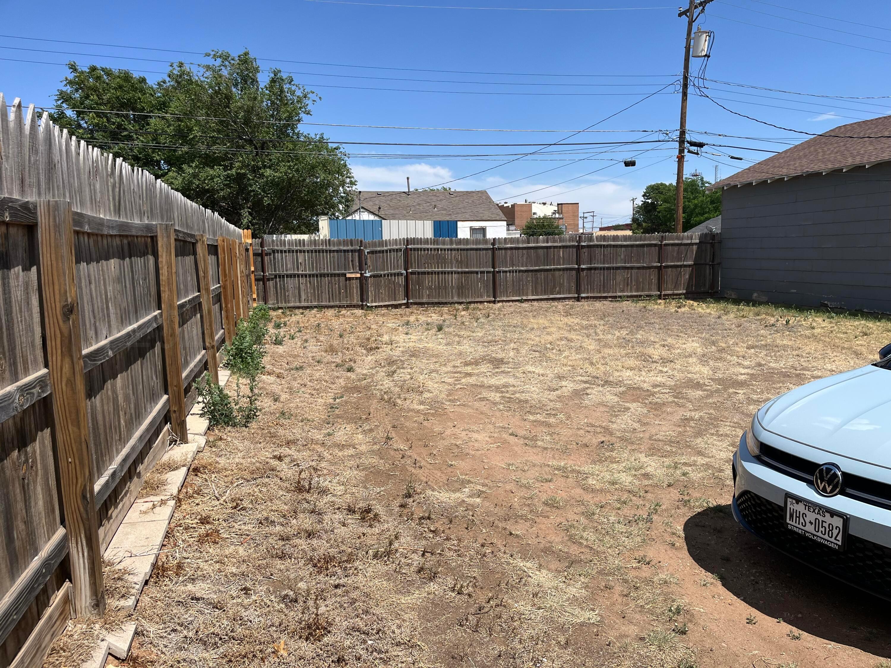 724 Coble Street Borger, TX 79007 - Photo 20 of 24 Backyard