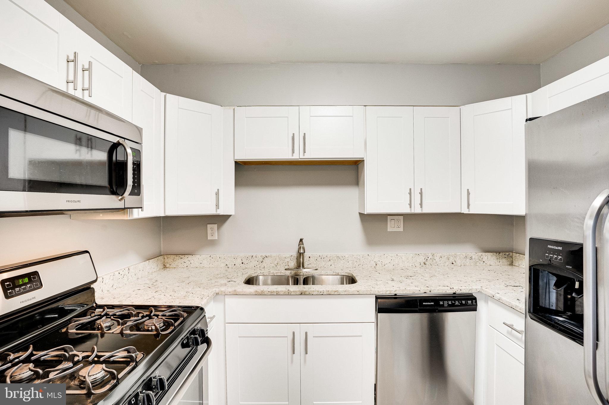 3807 Swann Road, Unit 2 Suitland, MD 20746 - Photo 9 of 20 Kitchen