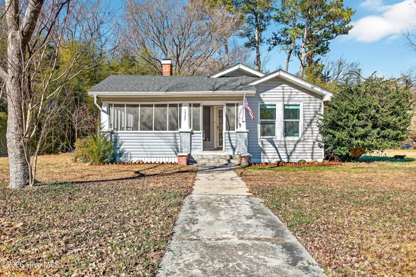 $275,000 | 1527 Riggs Road, Maysville, NC 28555