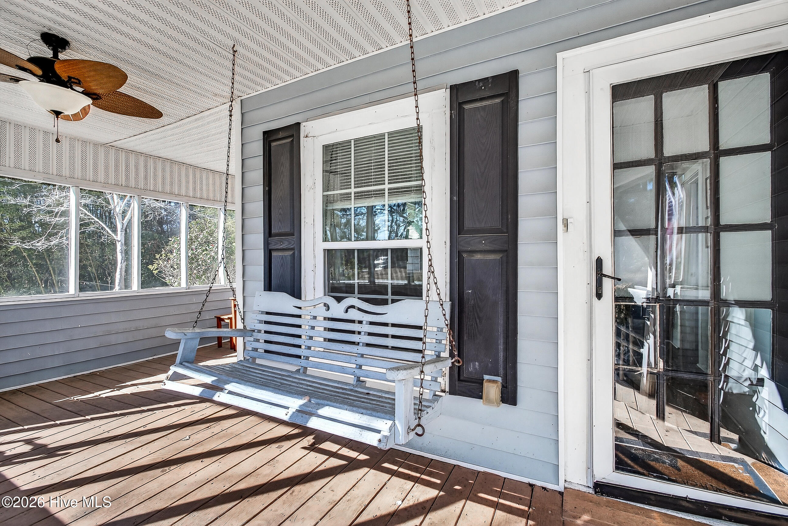 1527 Riggs Road Maysville, NC 28555 - Photo 4 of 30 05
