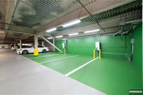 $229,000 | 250 Gorge Road, Unit 23A, Cliffside Park, NJ 07010