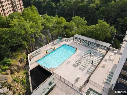$229,000 | 250 Gorge Road, Unit 23A, Cliffside Park, NJ 07010