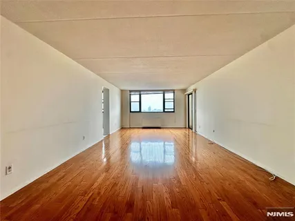 $229,000 | 250 Gorge Road, Unit 23A, Cliffside Park, NJ 07010