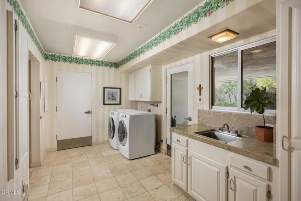 $3,995,000 | 4019 Forest Hill Drive, La Canada Flintridge, CA 91011