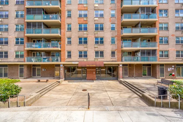 $360,000 | 1065 Vermont Street, Unit 7J | East New York