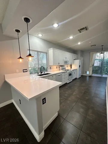 $2,300 | 8206 Annual Ridge Street, Las Vegas, NV 89139