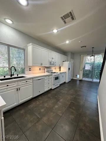 $2,300 | 8206 Annual Ridge Street, Las Vegas, NV 89139