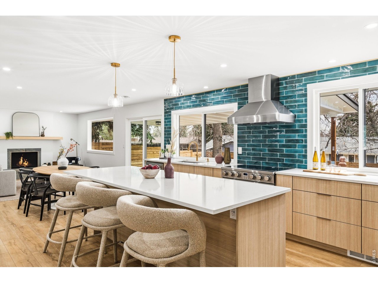 7750 Durham Way Boulder, CO 80301 - Photo 9 of 32 a living room with furniture a window and a kitchen view