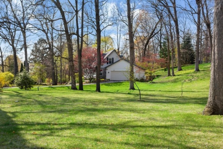 2941 East Riverside Road Buchanan, MI 49107 - Photo 23 of 27 23_2941ERiversideRoad_572_FrontView_LowR