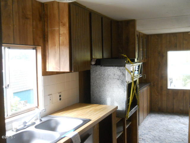7865 16th Street Bay City, OR 97107 - Photo 15 of 15 Kitchen