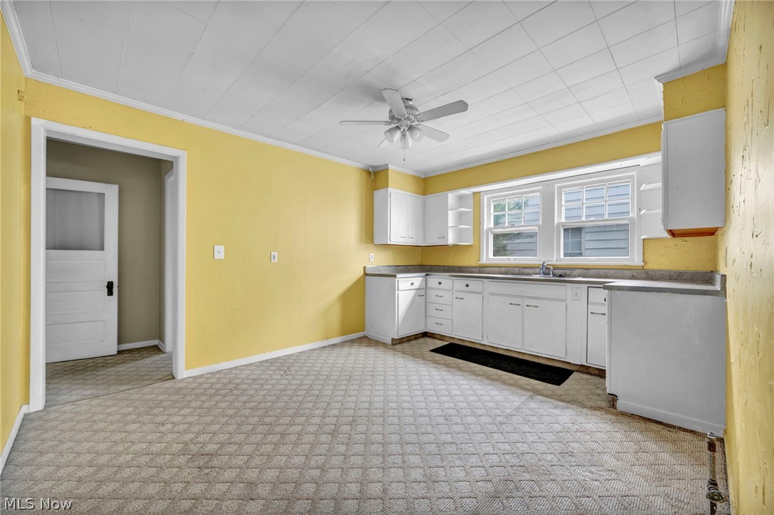 1456 Sunset Road Cleveland, OH 44124 - Photo 10 of 27
