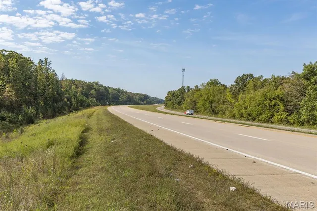 $45,000 | 8715 Highway 67, Fredericktown, MO 63645