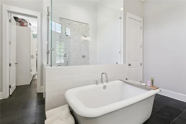 $915,000 | 383 Rue Charlotte, Covington, LA 70433