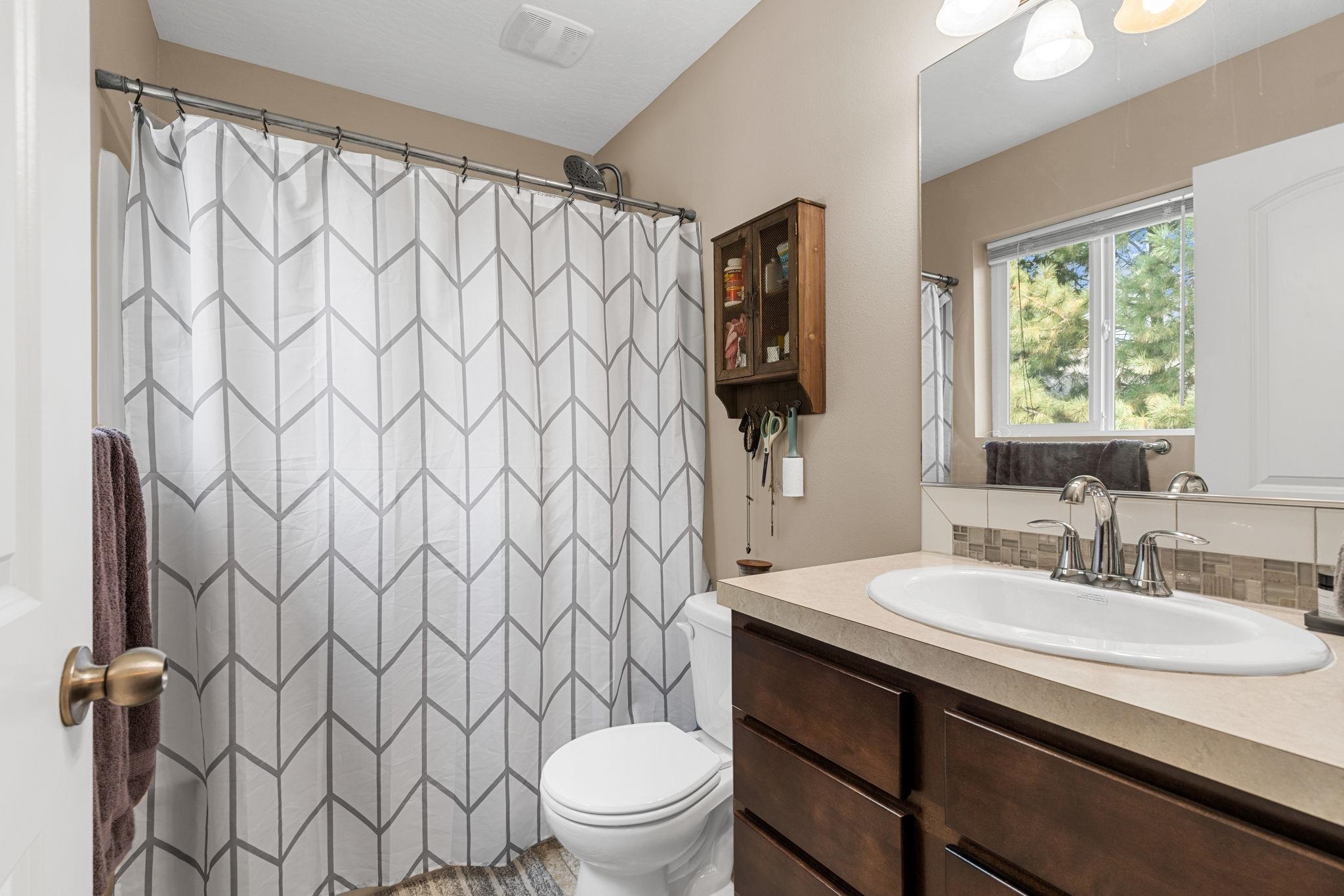823 East Silver Pine Road Colbert, WA 99005 - Photo 12 of 27