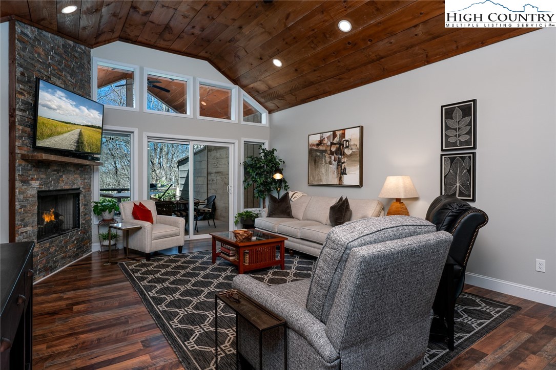 164 LINDALE Ridge, Unit 3 Boone, NC 28607 - Photo 3 of 41