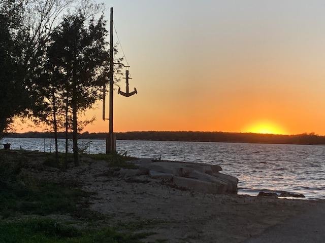 3691 N South Stevenson Pier Road Sturgeon Bay, WI 54235 - Photo 1 of 6
