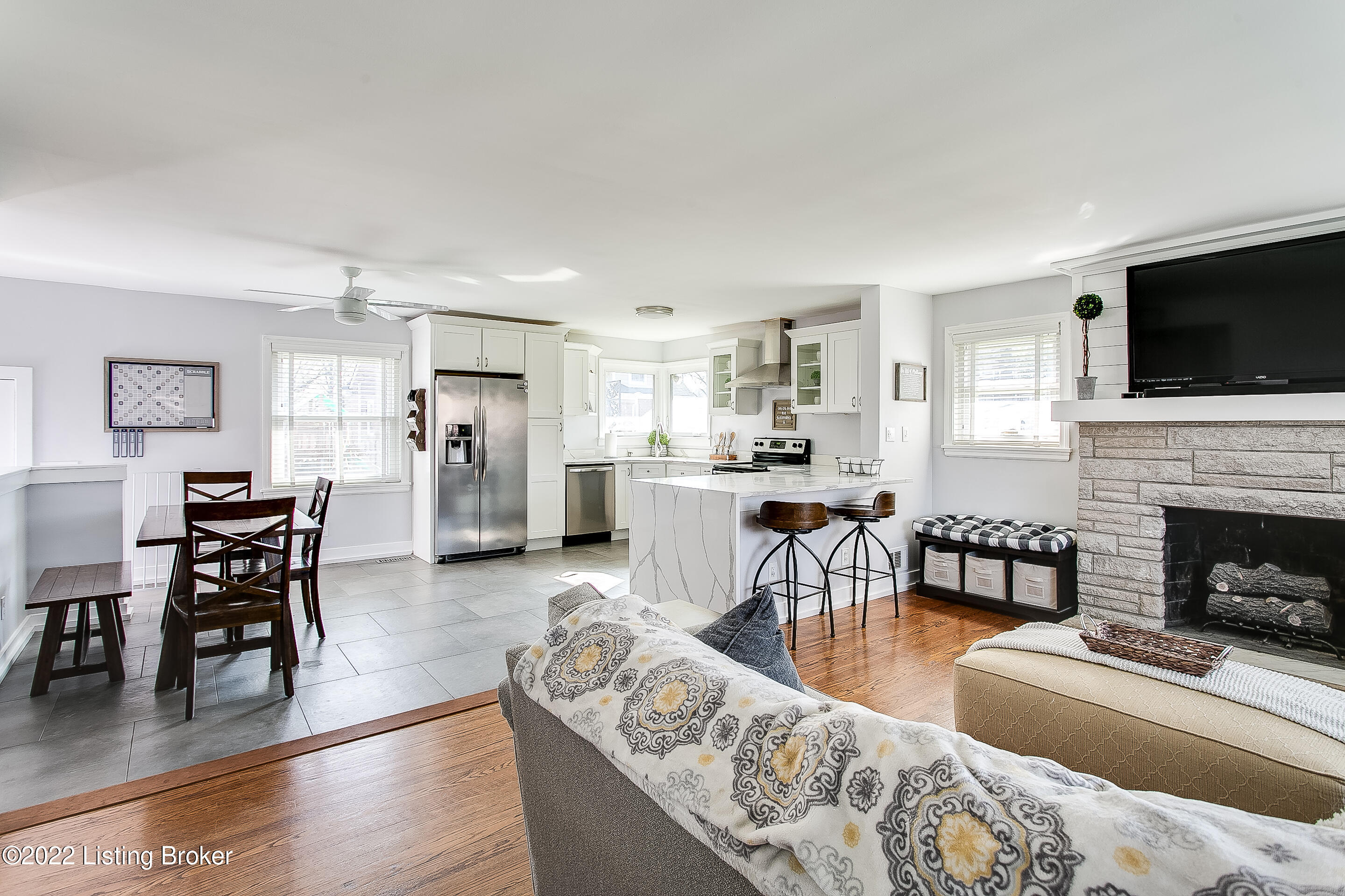 4100 Ledyard Road Louisville, KY 40207 - Photo 9 of 37 4100 Ladyard Rd-7