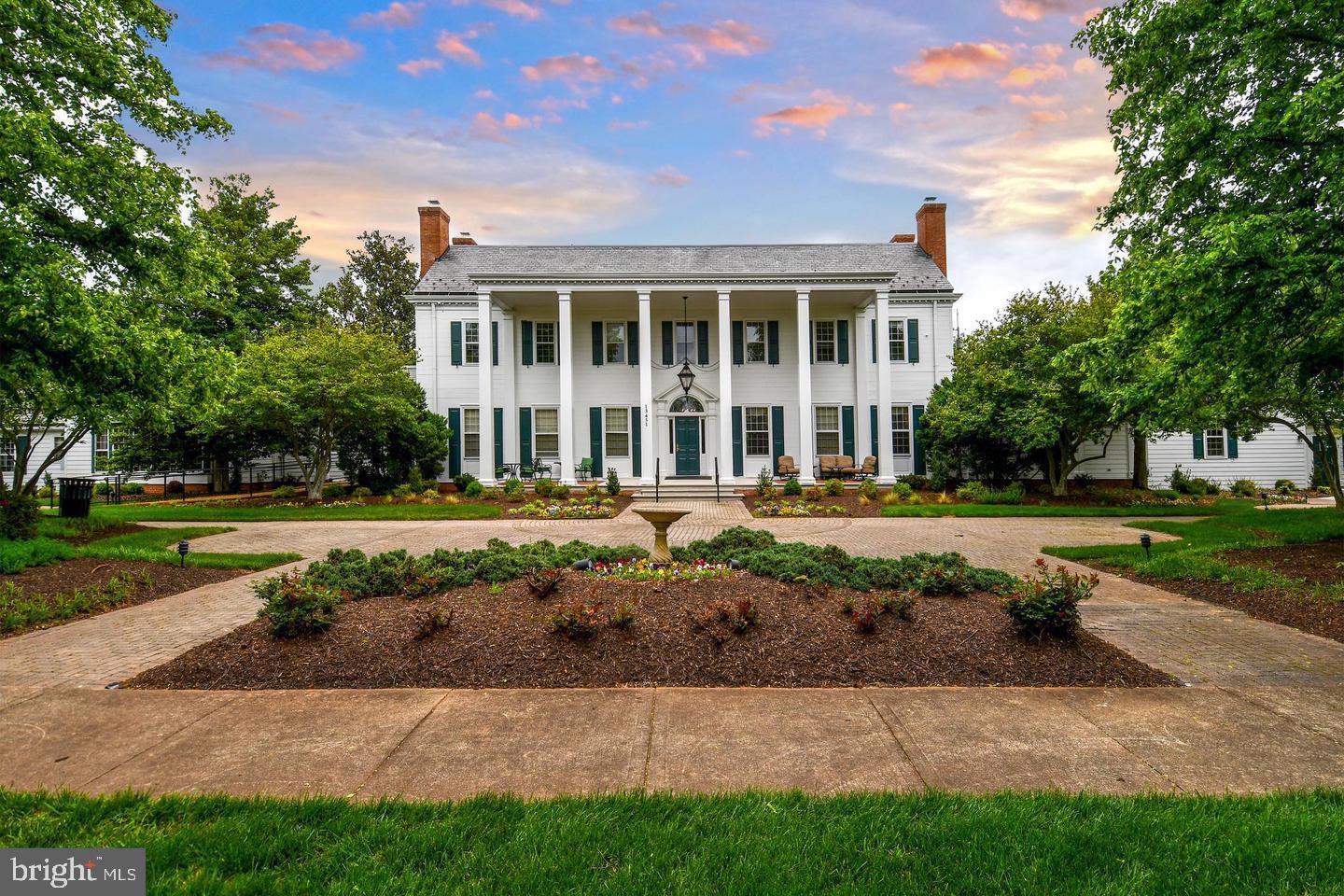 13452 Fieldstone Way Gainesville, VA 20155 - Photo 51 of 57 Marsh Mansion