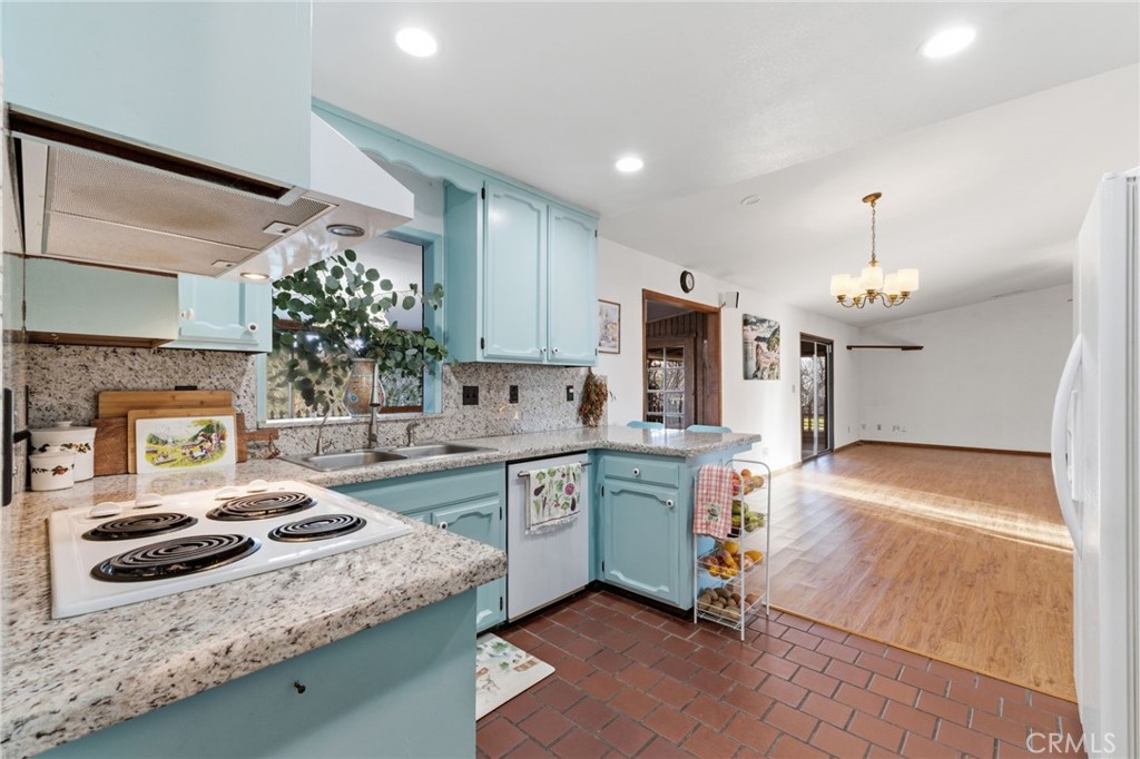 44800 Ahwahnee Acres Road Ahwahnee, CA 93601 - Photo 9 of 75