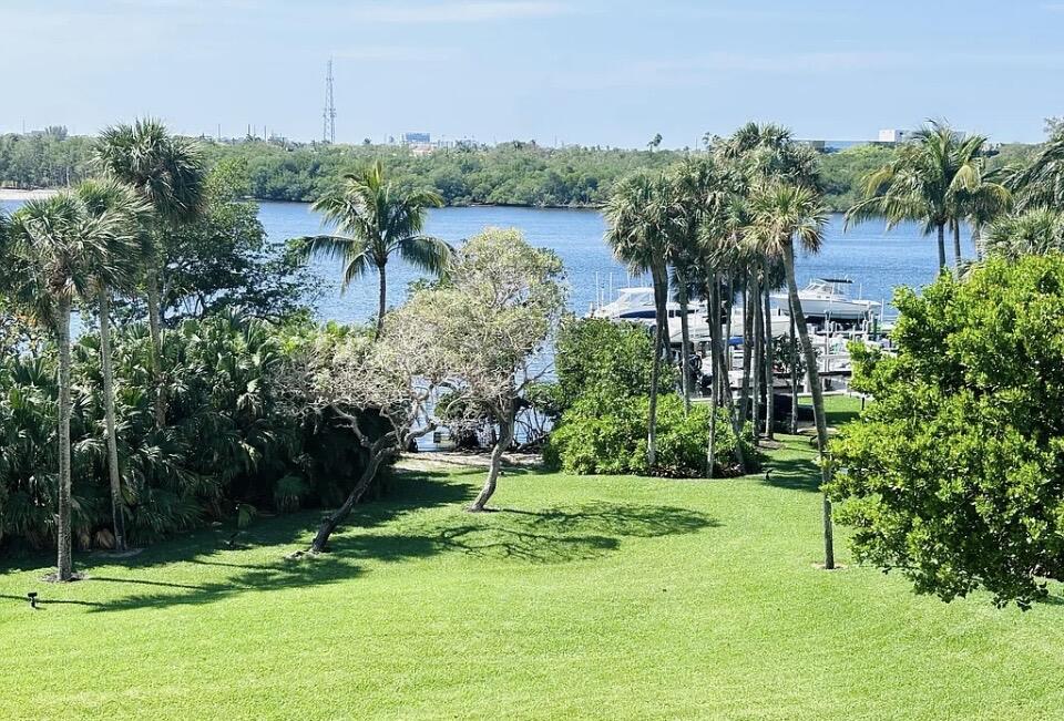 2001 North Ocean Boulevard, Unit 305 Boca Raton, FL 33431 - Photo 7 of 61 View