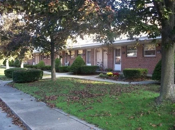 $1,495 | 18 Alexander Avenue, Unit 18, Clinton, MA 01510