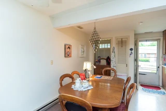 $1,495 | 18 Alexander Avenue, Unit 18, Clinton, MA 01510