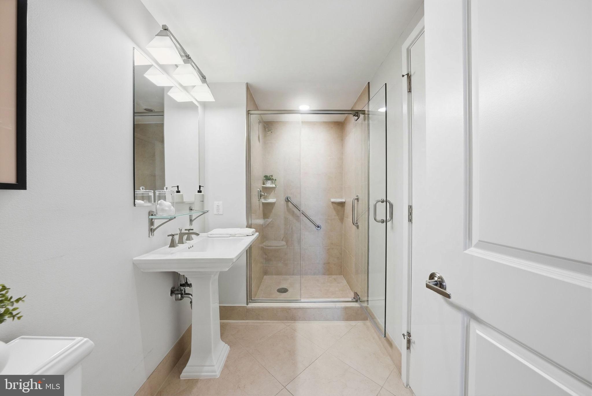 4301 Military Road Northwest, Unit 515 Washington, DC 20015 - Photo 20 of 27