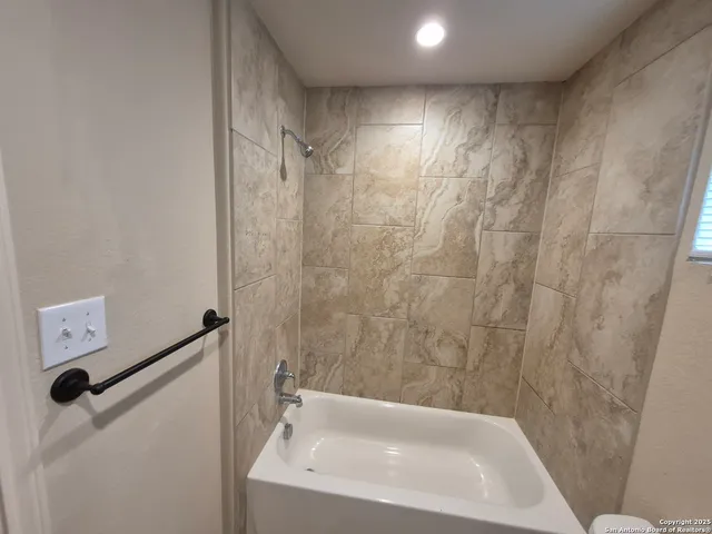 $1,450 | 6411 Marcel Way, Unit 101, San Antonio, TX 78233